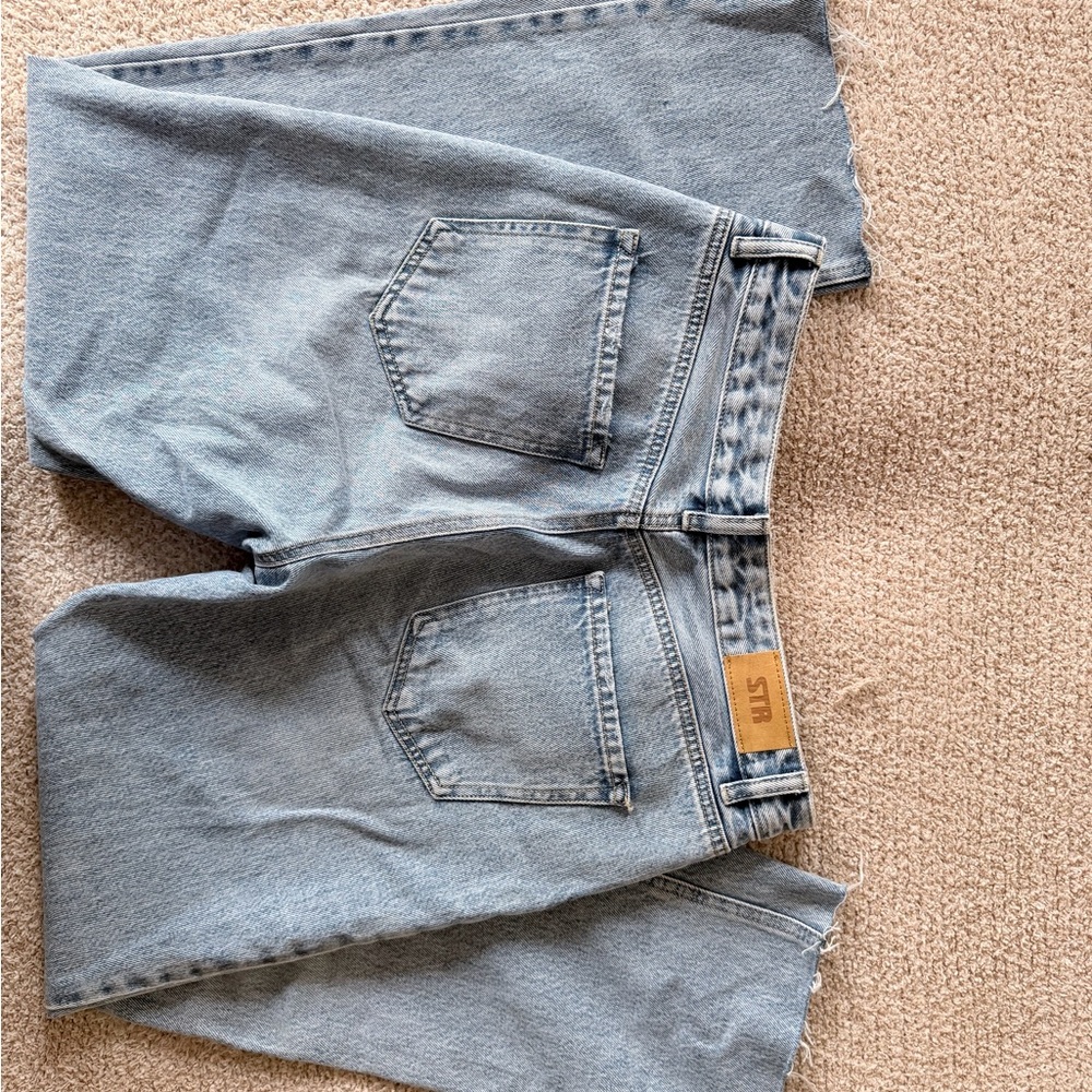 STR by Stradivarius Light Blue Straight Leg Jeans